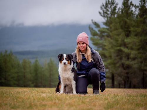 Sofia Lundin och hunden Ebba